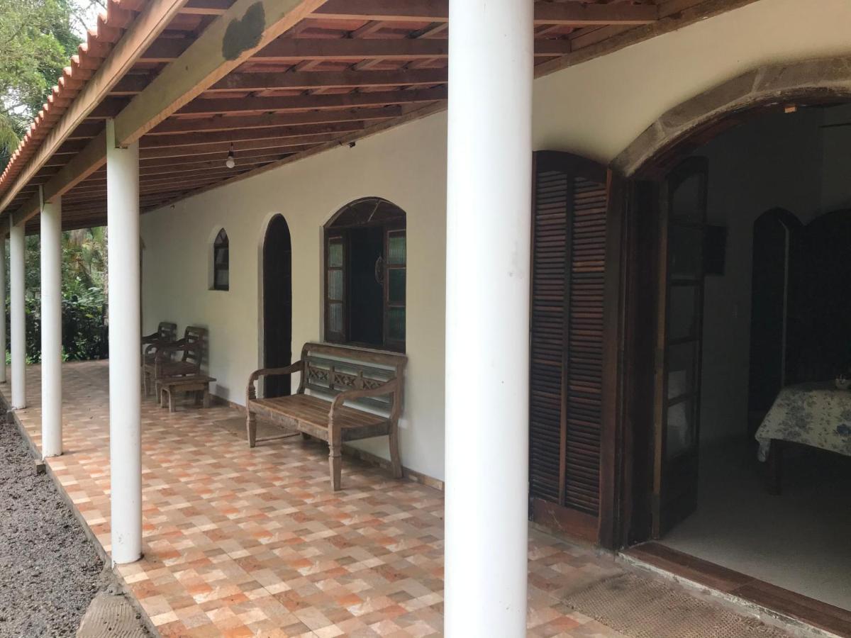 Suites Proximo Ao Rio Jaguareguava Em Bertioga Exterior photo